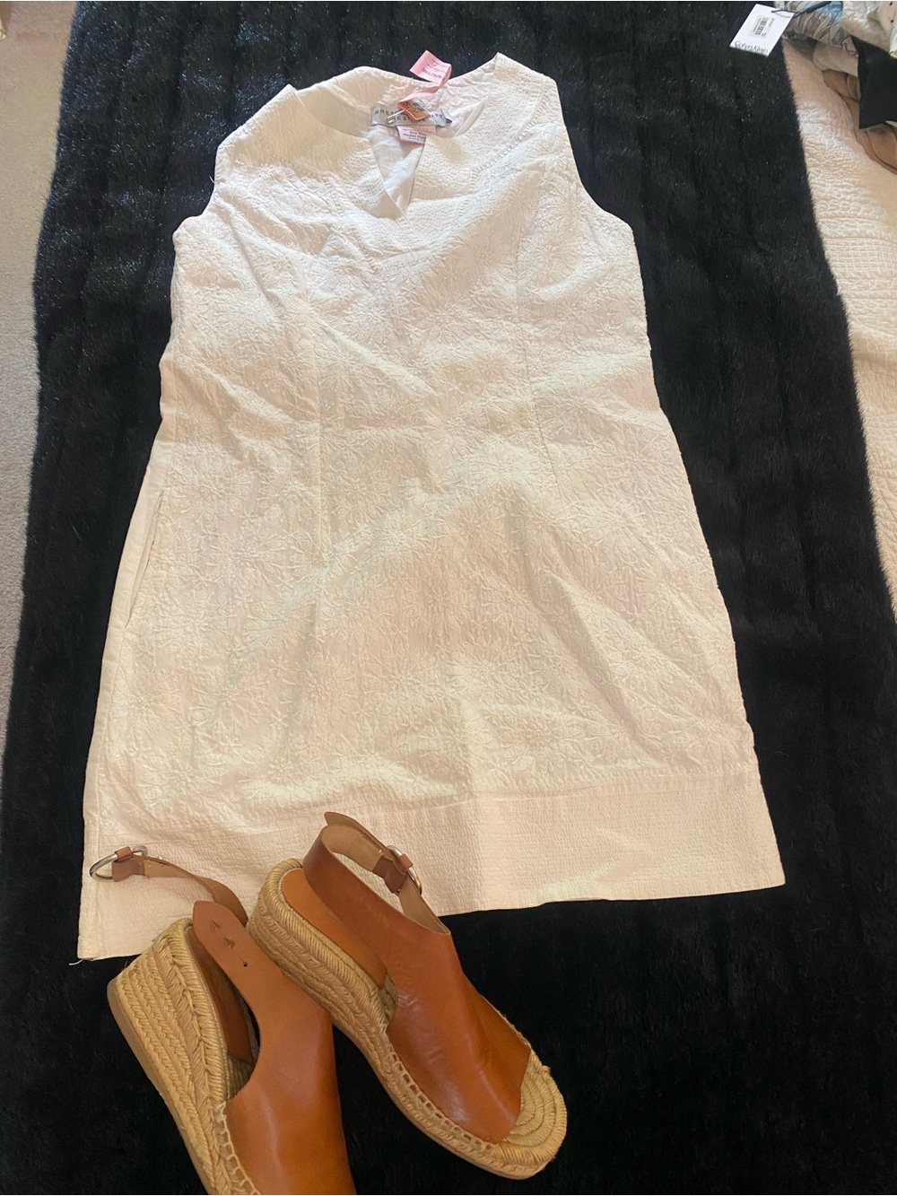 Gretchen Scott Designs White Sleeveless Textured Shift Dress